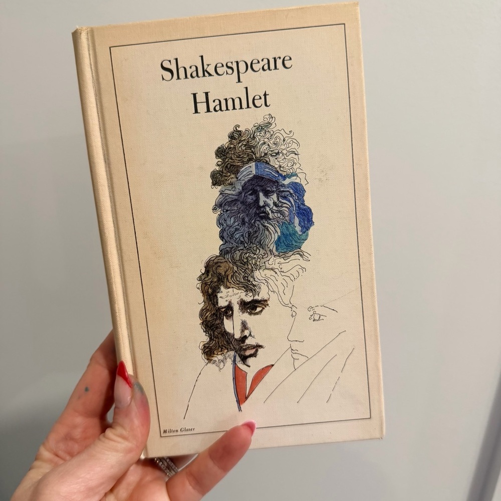 Shakespeare Hamlet Hardcover Book 1963 vintage